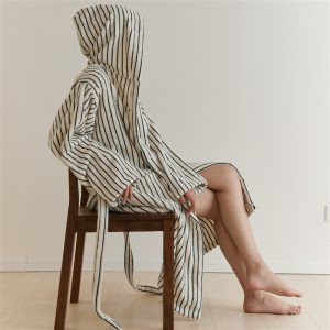 Ins Style Simple Pinstripe Colorblock Hood Bathrobe